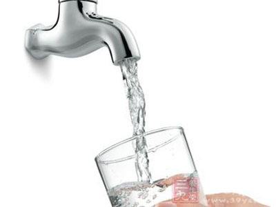 家里自來(lái)水壓力小怎么辦？有什么辦法可以解決呢？